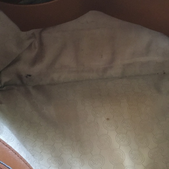 Michael Kors jet set laptop tote bag - Picture 11 of 11